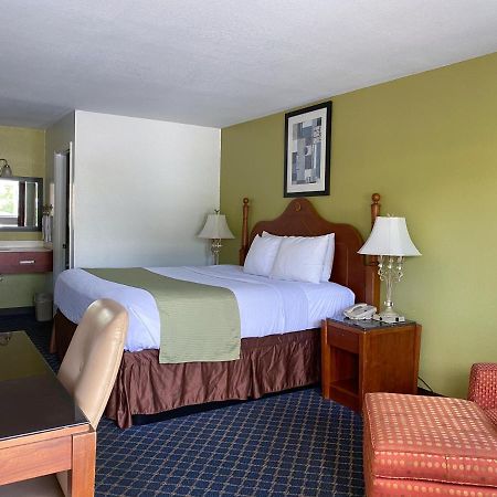 Royal Inn Richmond Hill- Savannah I-95 Buitenkant foto